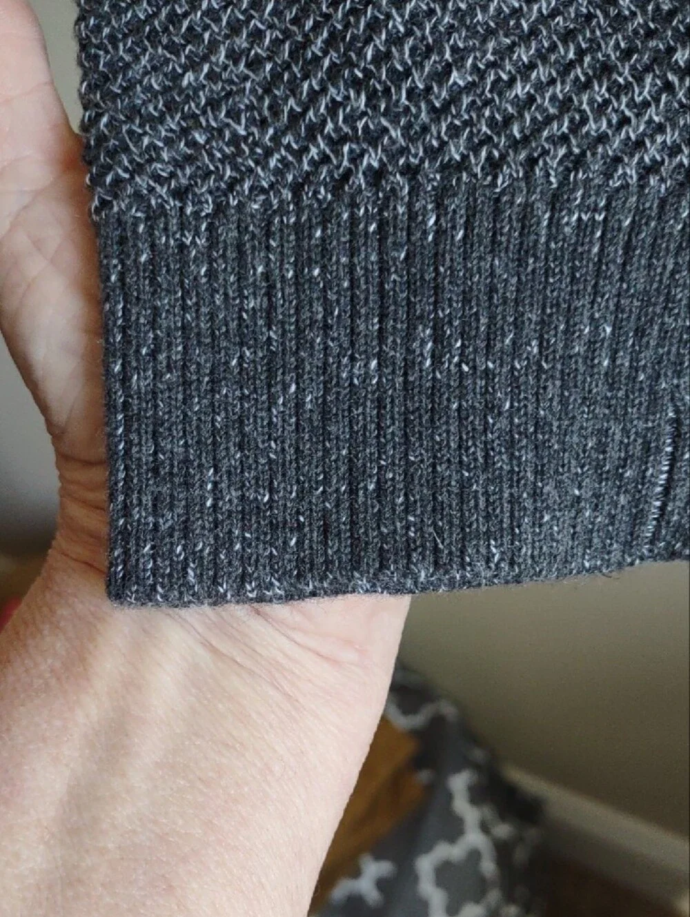 NWT Buffalo David Bitton Men's Gray Watextur Striped Knit Pocket Sweater